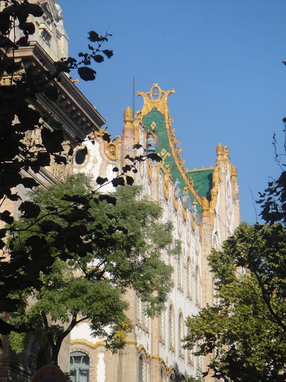 The roof of the old post office in Budapest